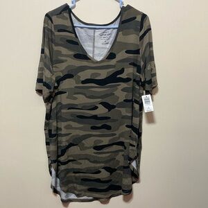 Torrid 3 Super Soft Camo Print Top